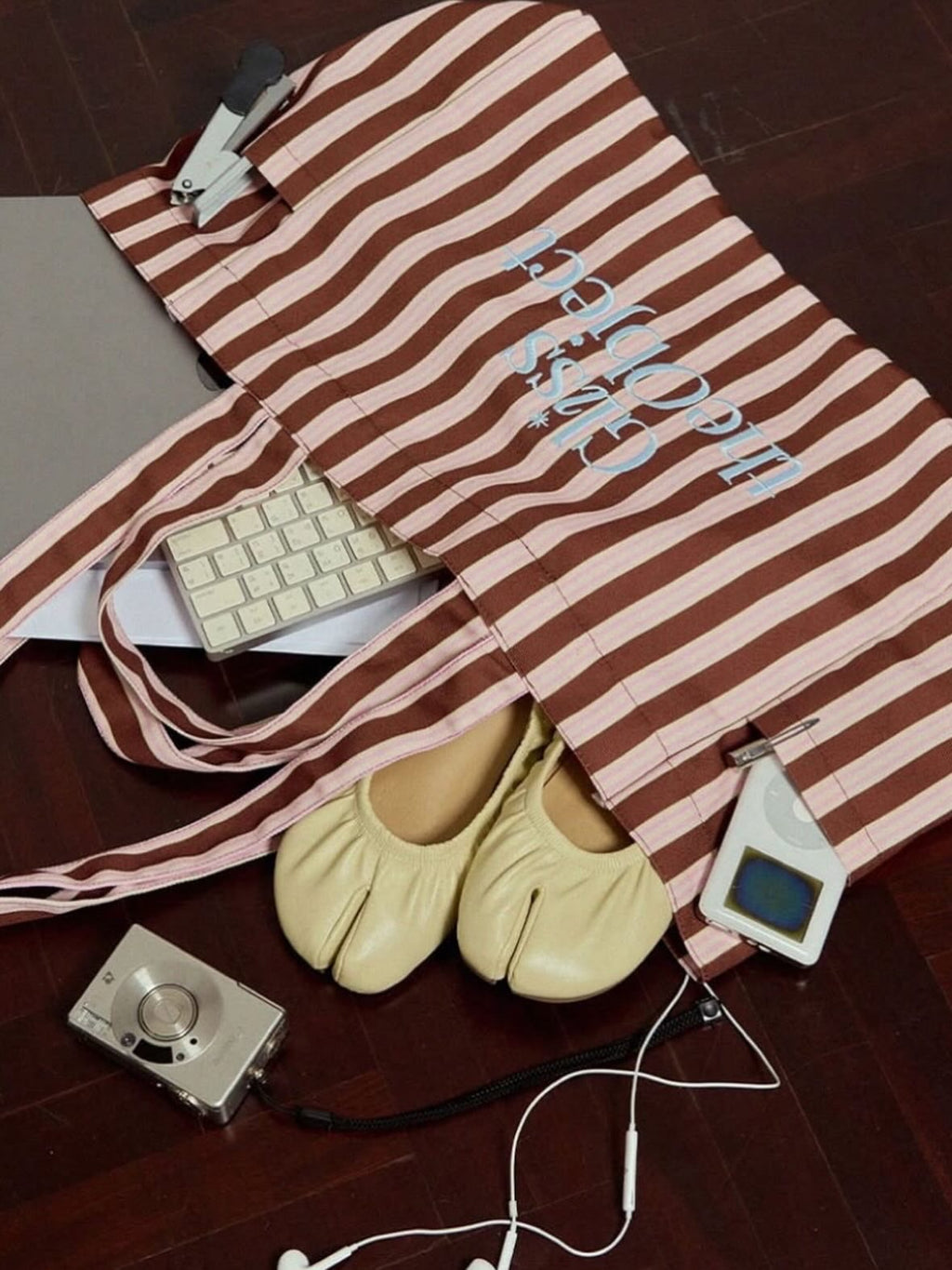 ♡預訂♡美式間條超大容量 canvas bag✨