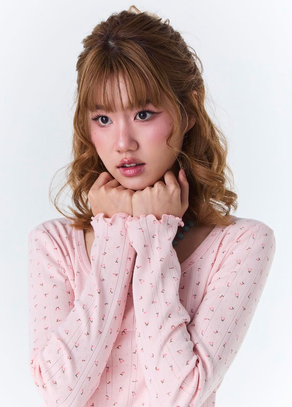 ♡預訂♡ 小碎花木耳邊修身款長袖TEE